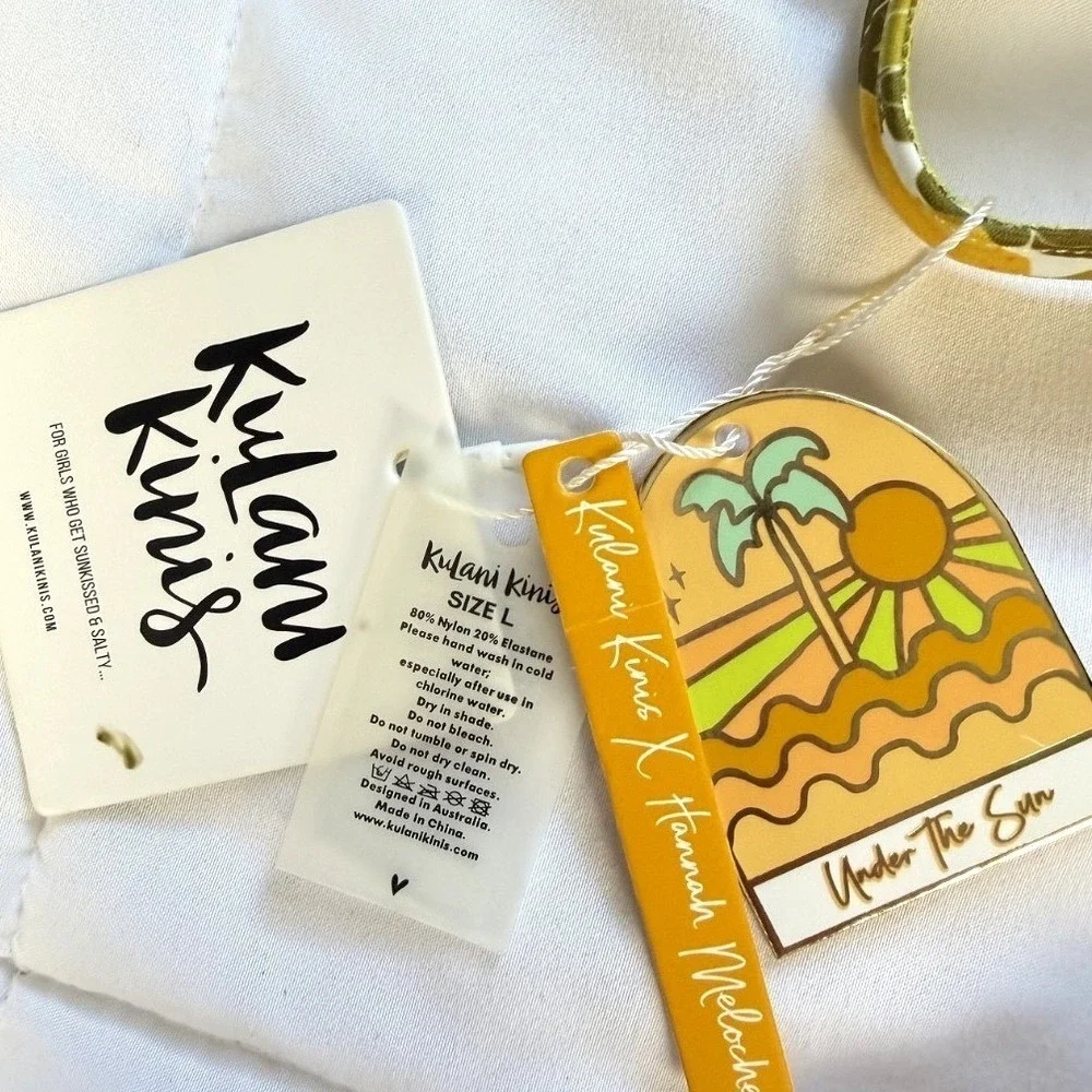 NWT Kulani Kinis Underwire Bikini Top Citrus Yellow Lemon Swim Set Size L